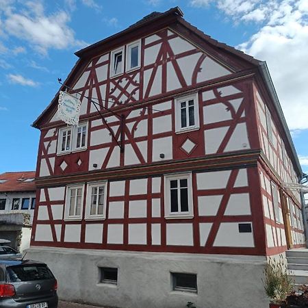 Apartments & Moeblierte Zimmer In Kahl Am Main, Kontaktloser Self Check-In, W-Lan, Schreibtisch, Duschbad, Kuechenzeile, Pkw-Plaetze Bagian luar foto