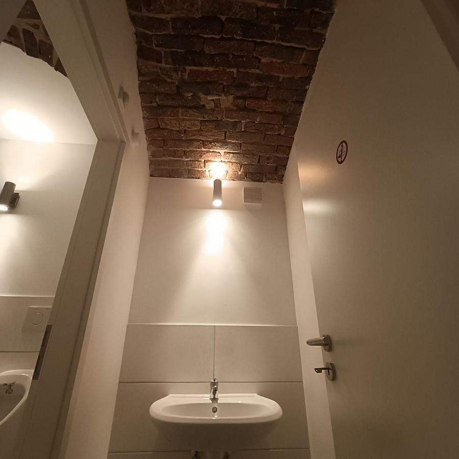 Apartments & Moeblierte Zimmer In Kahl Am Main, Kontaktloser Self Check-In, W-Lan, Schreibtisch, Duschbad, Kuechenzeile, Pkw-Plaetze Bagian luar foto