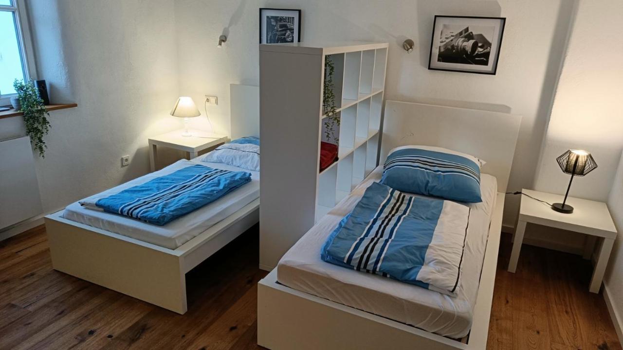 Apartments & Moeblierte Zimmer In Kahl Am Main, Kontaktloser Self Check-In, W-Lan, Schreibtisch, Duschbad, Kuechenzeile, Pkw-Plaetze Bagian luar foto