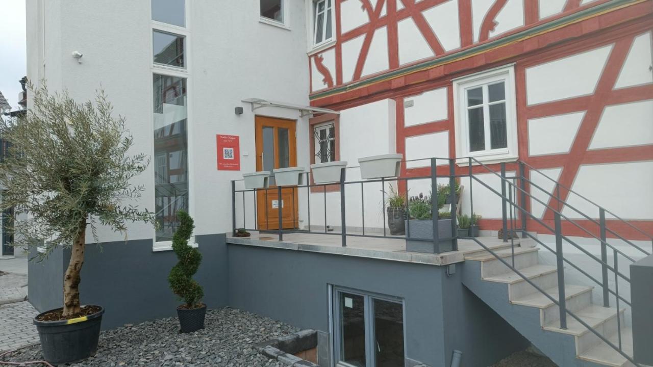Apartments & Moeblierte Zimmer In Kahl Am Main, Kontaktloser Self Check-In, W-Lan, Schreibtisch, Duschbad, Kuechenzeile, Pkw-Plaetze Bagian luar foto